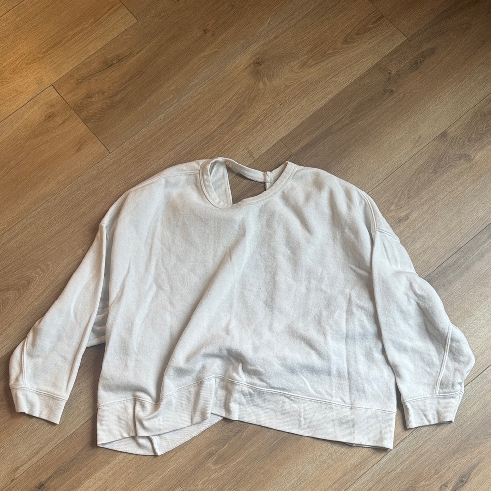 Ocean Drive Classic White Pullover